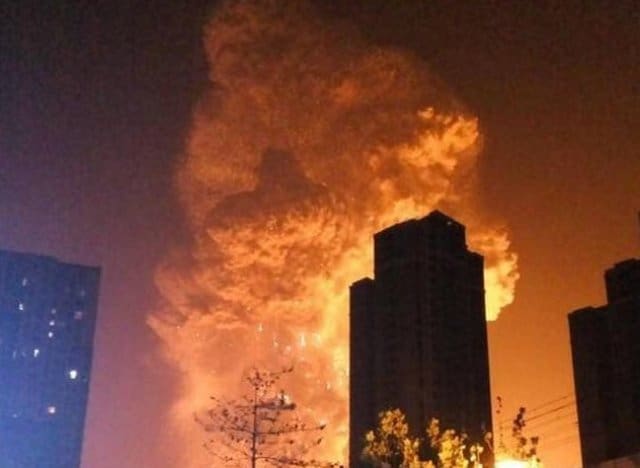 Explosion dans le port chinois de Tianjan : le bilan  s’alourdit à 112 morts