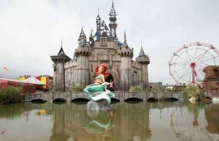 Dismaland : L’anti Disneyland