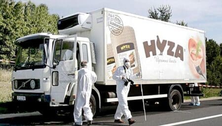 Autriche : le bilan des cadavres du camion de refugiés s’alourdit à 71 morts