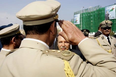 Algérie : L’ancien chef du service de lutte contre le terrorisme au DRS est toujours en prison, selon sa famille