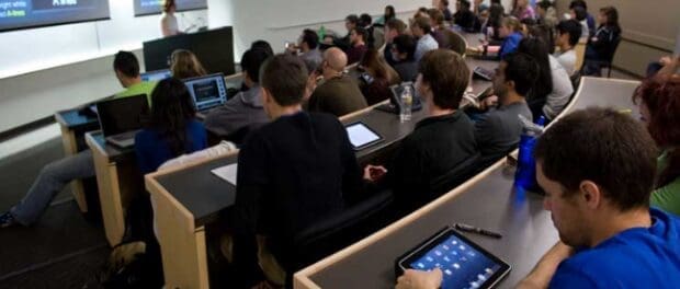 Lancement en novembre d’un programme de vente de tablettes à des prix avantageux pour les étudiants et professeurs