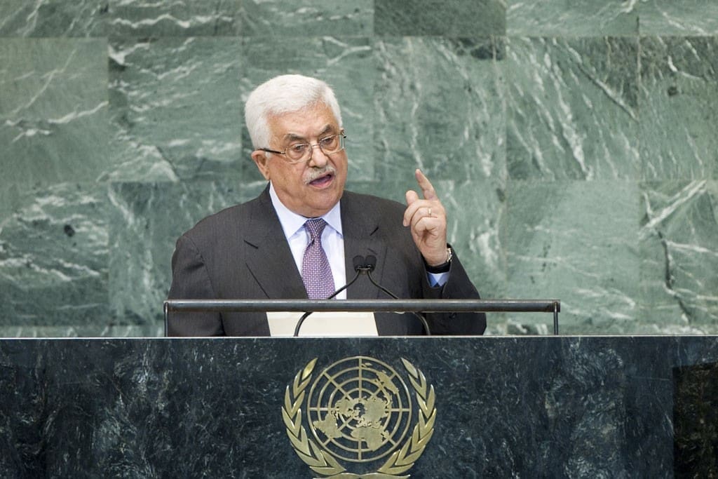 La  décision de l’ONU de hisser le drapeau palestinien saluée par Mahmoud Abbas