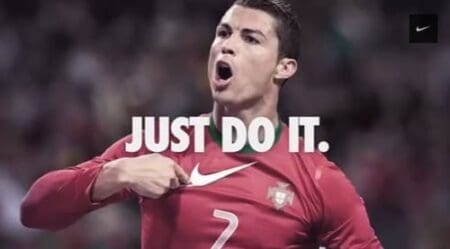 Cristiano Ronaldo payé pour Tweeter…