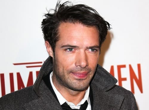 Nicholas Bedos poursuivi en justice pour injures raciales…