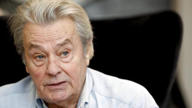 » La France, un pays de race blanche » : Alain Delon soutient Nadine Morano