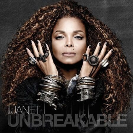 Trahie par sa voix, Janet Jackson reporte plusieurs dates de sa tournée…