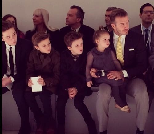 David Bechkam se fait tatouer deux dessins de ses enfants