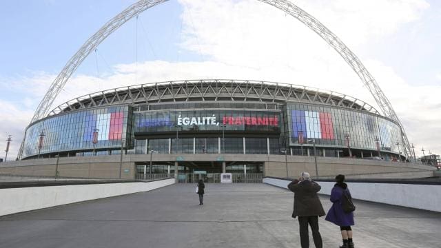Le stade Wembley aux couleurs nationales françaises