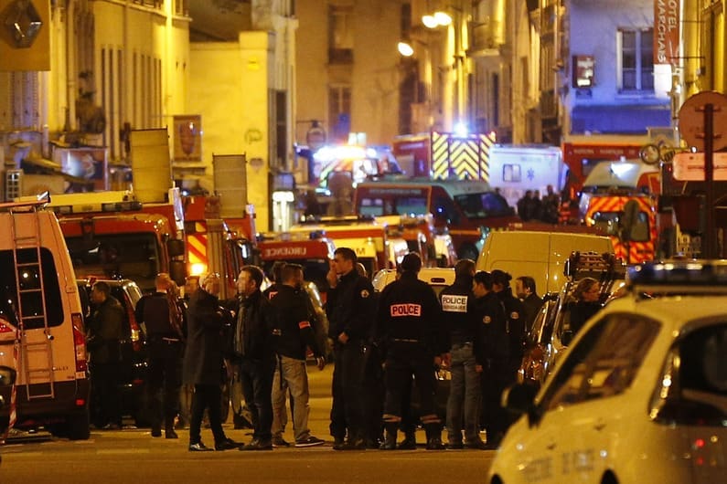 Une « fausse victime » des attentats de Paris contre le Bataclan condamnée à six mois de prison