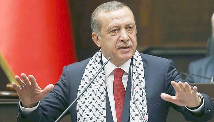 Turquie-législatives : le parti d’Erdogan reporte la majorité absolue avec 316 sièges sur les 550