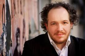 Le roman « Boussole » de Mathias Enard, remporte le prix goncourt 2015