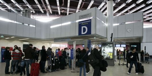 Tourisme : le «pass sanitaire» européen entre en vigueur début juillet