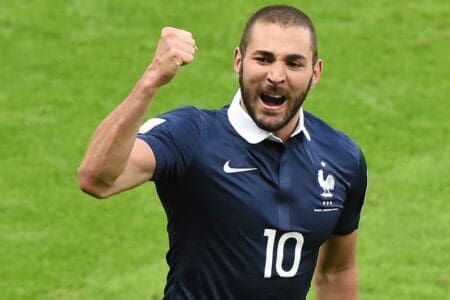 Karim Benzema veut porter plainte contre  »Le Monde » pour viol du secret de l’instruction