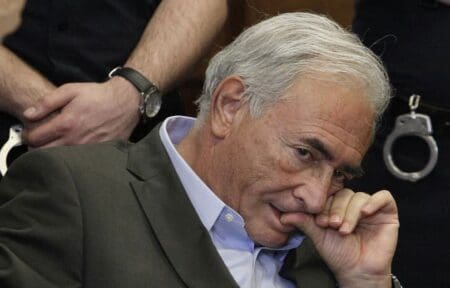 DSK aurait un cinquième enfant conçu dans le secret (Closer)