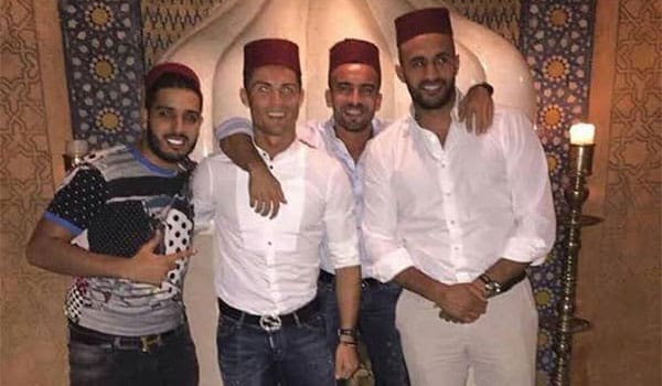 Cristiano Ronaldo aurait dépensé 1,5 millions de dollars lors d’une soirée à Agadir (Flash)