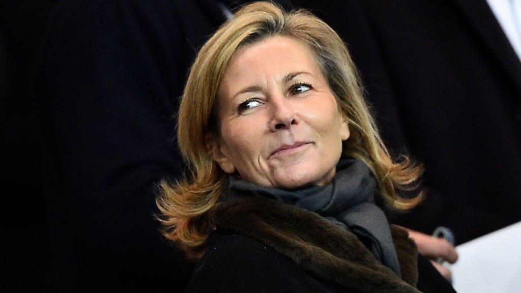Claire Chazal a dit  »non » à Canal+ et  »oui » à France 5