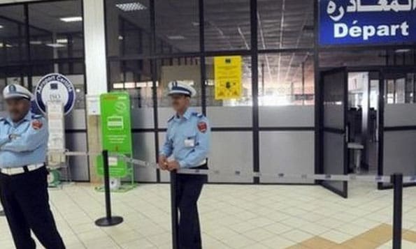 Arrestation de trois policiers pour corruption présumée à l’aéroport Mohammed V de Casablanca
