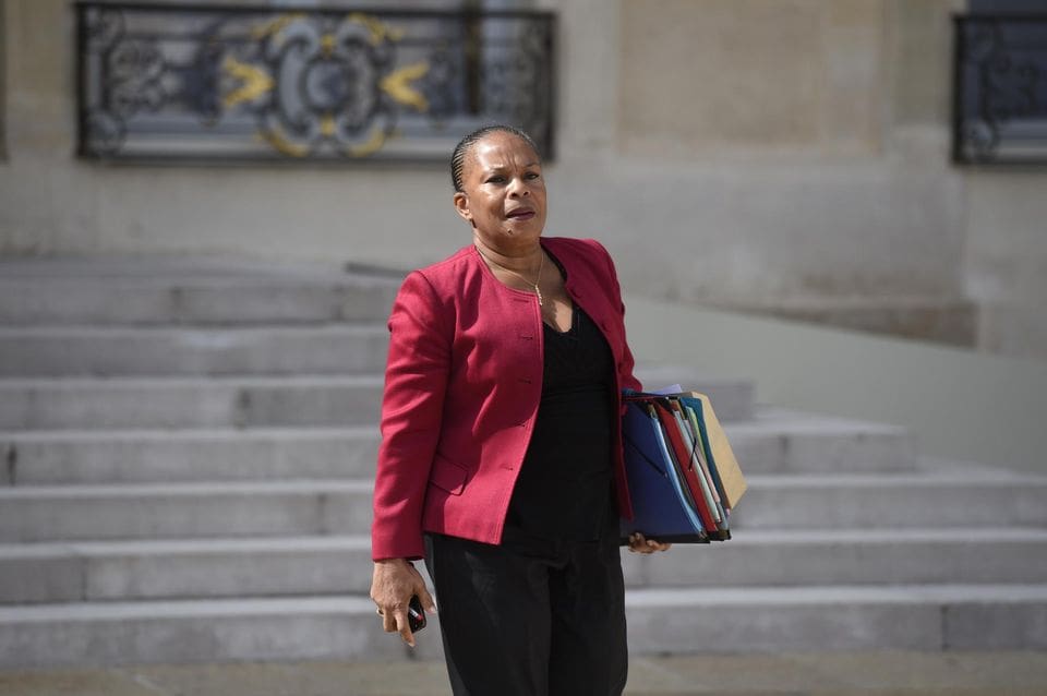 Déchéance de nationalité en France: démission de Christine Taubira