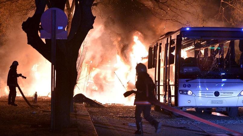 Turquie: Au moins 18 morts et 61 blessés dans un attentat à la voiture piégée