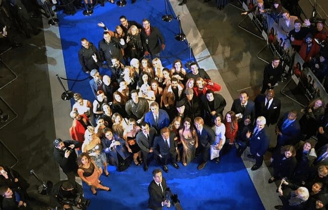 Ben Stiller  bat le record du monde de perche à selfie (vidéo)