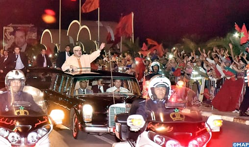 Arrivée du Roi Mohammed VI à Laâyoune
