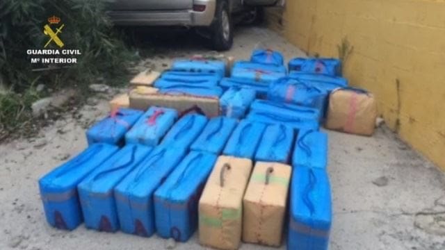 Espagne : démantèlement d’un réseau de trafiquants de hachich et arrestation de 13 espagnols