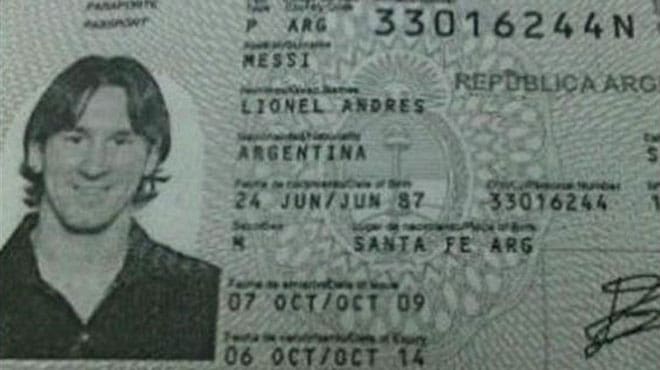 Dubai: un mois de prison pour avoir posté le passeport de Messi sur Snapchat