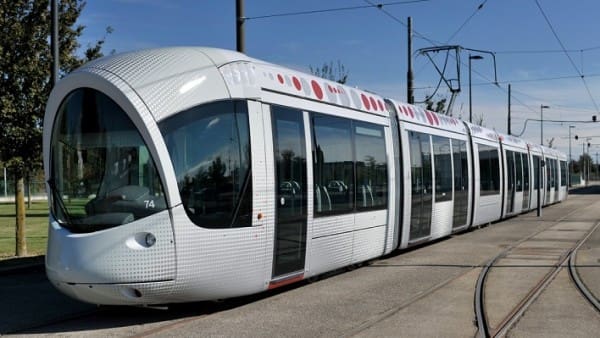 Pourquoi le tramway de Sétif (Algérie) coûte-t-il plus cher que celui de Bordeaux ou Casablanca ?