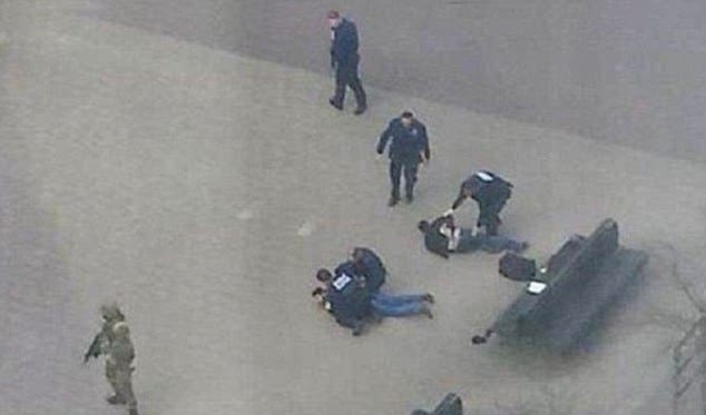 Explosions à Bruxelles : Deux interpellations  (MailOnline) (Photos+Vidéo)