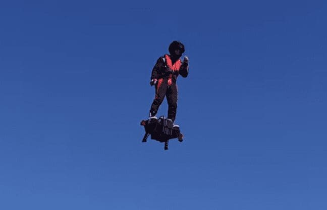 Le Flyboard Air : L’engin révolutionnaire qui vous permet de… voler (vidéo)