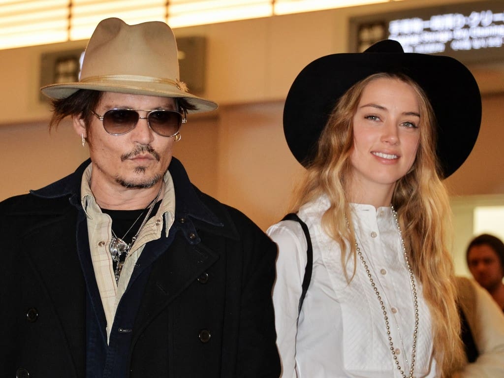 La compagne de Johnny Deep  »Amber Heard » devant le tribunal australien pour une histoire de chiens