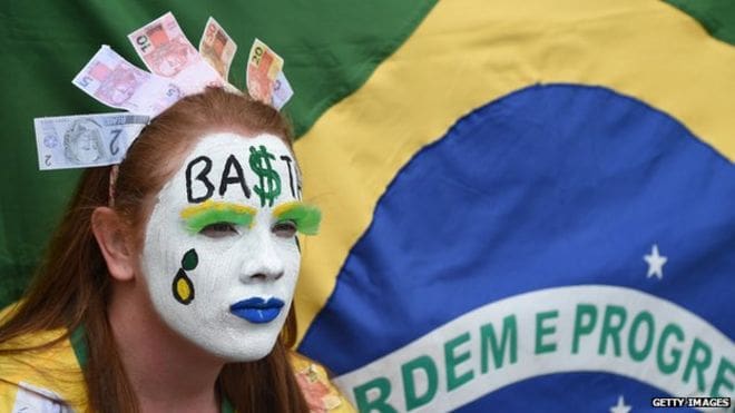 Rio: 50% de tickets invendus, pour des JO dans un pays sous tension