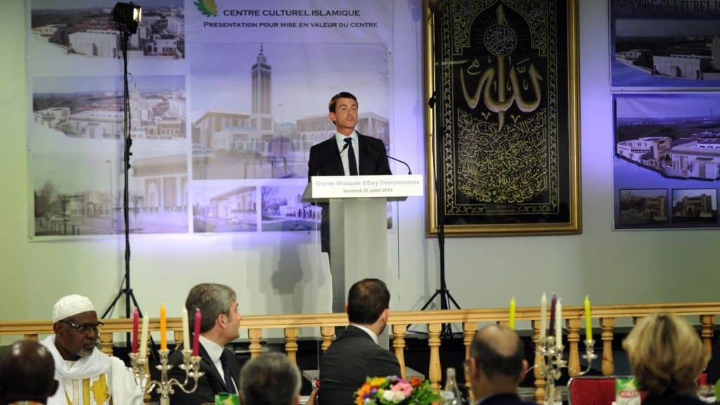 Manuel Valls : l’Islam est compatible avec la République