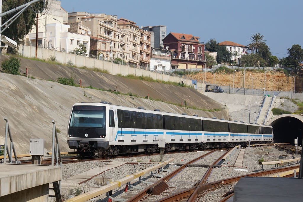 Alger: le métro sera-t-il dévié pour éviter de passer par le terrain du fils d’un général?