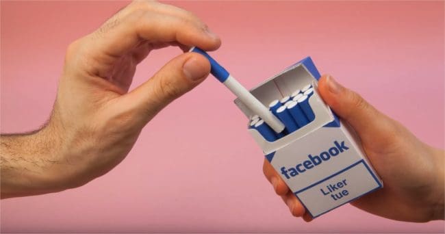 Addiction aux réseaux sociaux: Confirmée par une étude américaine (vidéo)