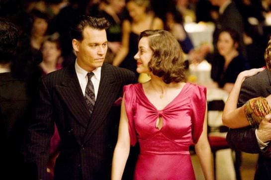 Marion Cotillard et Johnny Depp se donneront la réplique dans un film inspiré de l’affaire DSK