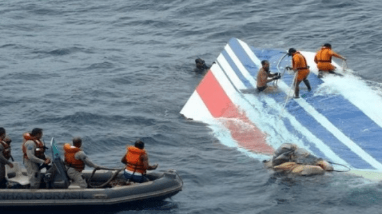 L’armée égyptienne annonce avoir trouvé des débris de l’Airbus d’EgyptAir