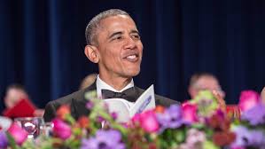 Obama fait son dernier show au dîner de la presse à Washington (Vidéos)
