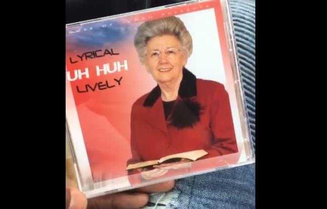 États-Unis: Elle est pasteur…a 74 ans et rap (vidéo)