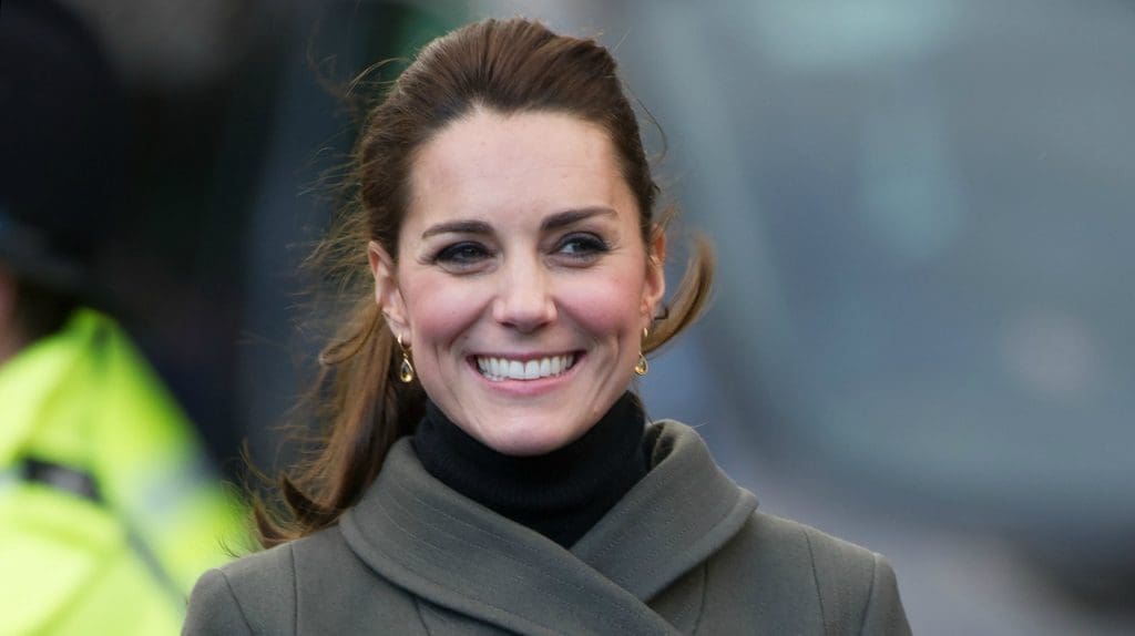 Voilà pourquoi Kate Middleton sourit tout le temps sur les photos