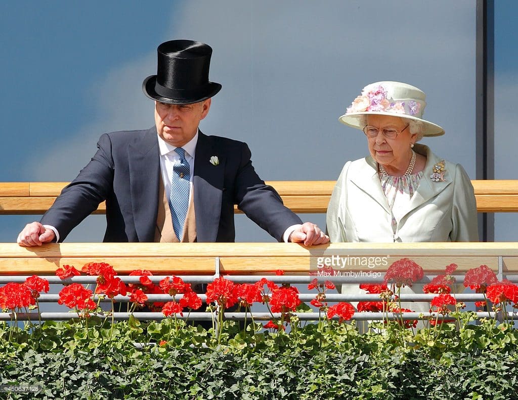 L’actrice Demi Moore en couple avec le prince Andrew York, la reine Elizabeth II refuse