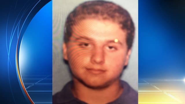 Floride: Un jeune homme de 19 ans poignarde un couple de quinquagénaires et dévore la chair du visage de l’homme