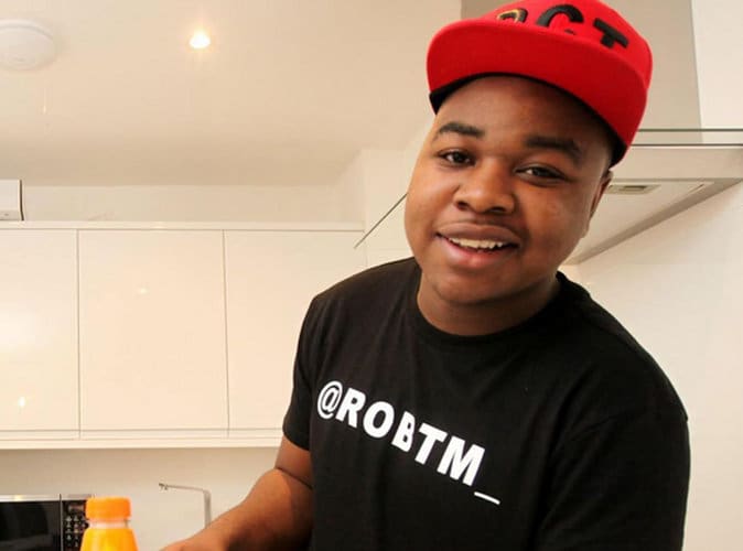 Il n’a que 19 ans et vendait des frites, aujourd’hui c’est un millionnaire (photos)