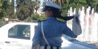 Kelaât Sraghna: Ouverture d’une enquête au sujet d’un conflit entre un marocain résident à l’étranger et une policière (DGSN)