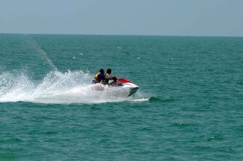 Deux jeunes filles se noient après le renversement d’un jet ski à Bouznika