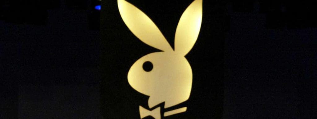 Première: Une jeune femme voilée pose pour le magazine Playboy (photo)