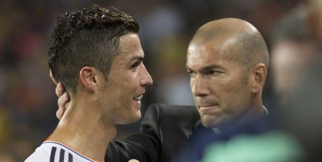 Zinedine Zidane:  » Je donnerai le ballon d’or à Cristiano Ronaldo, car il a réussi une année exceptionnelle »