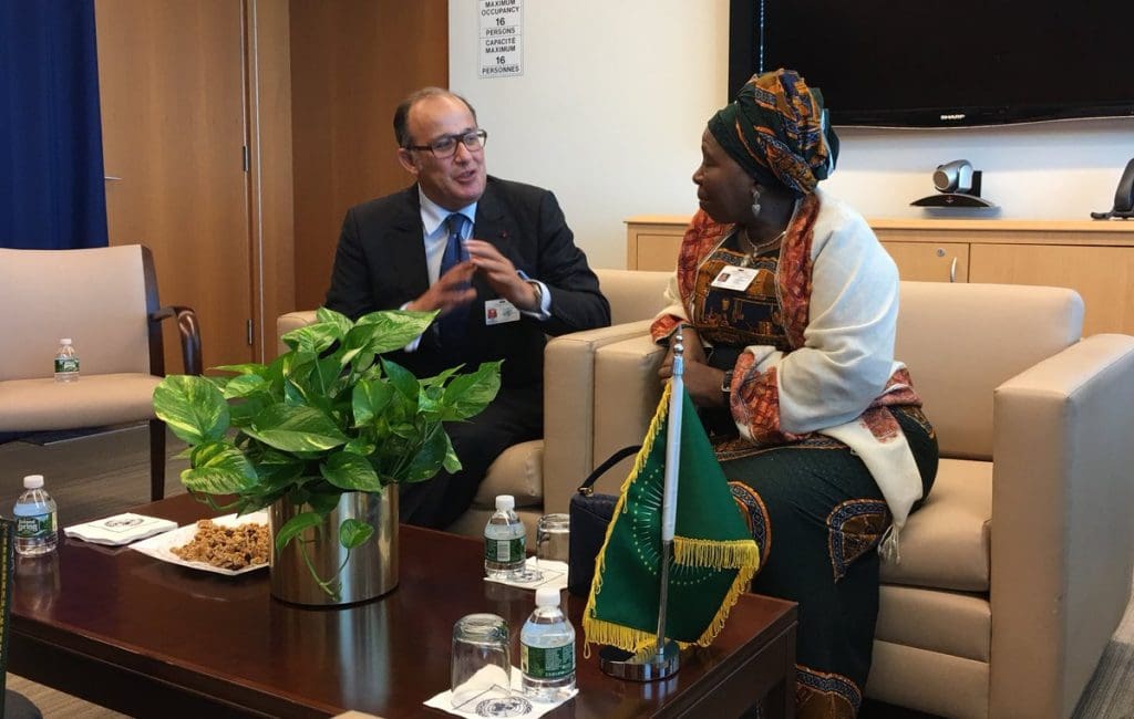 ONU : le Maroc remet officiellement sa demande d’adhésion à l’UA à la présidente de la Commission Dlamini-Zuma