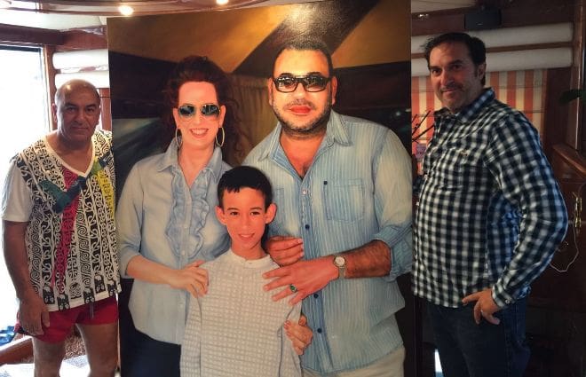 Espagne: le policier-peintre qui a réalisé le portrait du roi Mohammed VI et Salmane d’Arabie Saoudite, entre autres