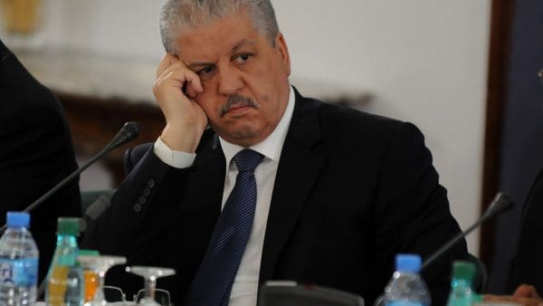 En Algérie, Sellal reconnaît lors d’une audience des manœuvres pour saborder l’industrie automobile marocaine